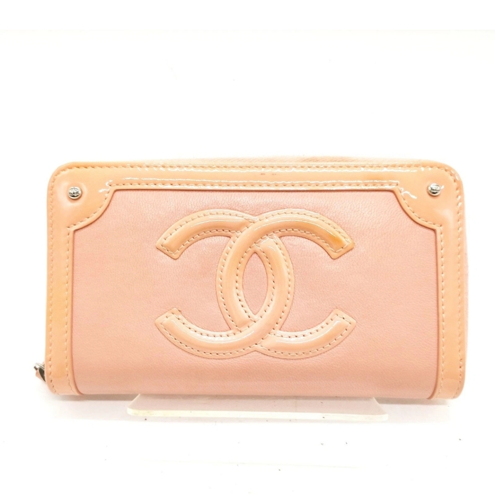 Chanel Pink Leather Wallet